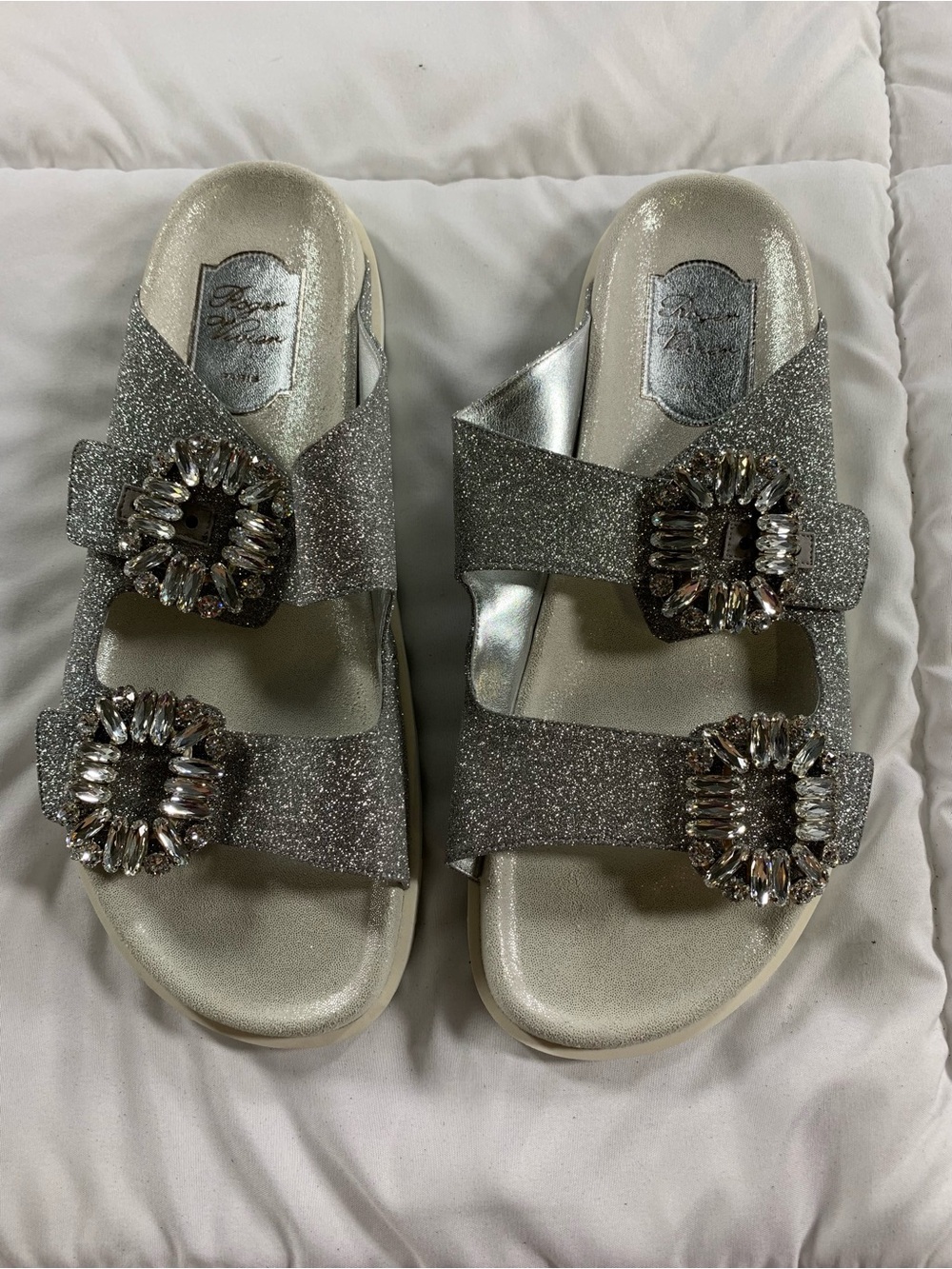 Preloved Roger Vivier sandals size 9